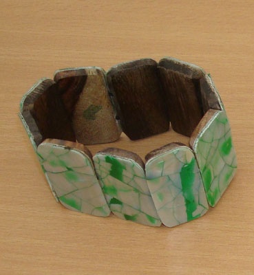 shell brecelet mosaic
