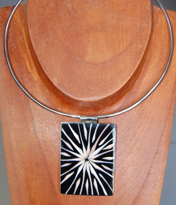pendants shell with stainless plate