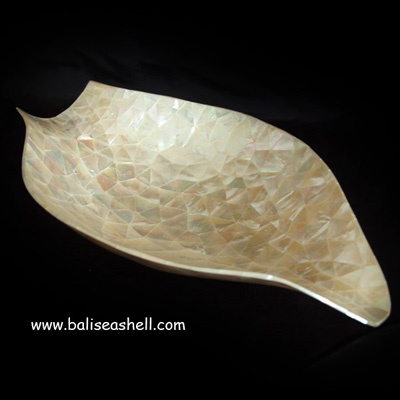 bowl leaf white MOP