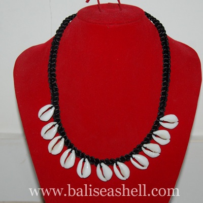 shell necklace with small cowrie