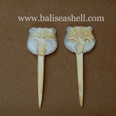 shell clip for hair made by caspla bali