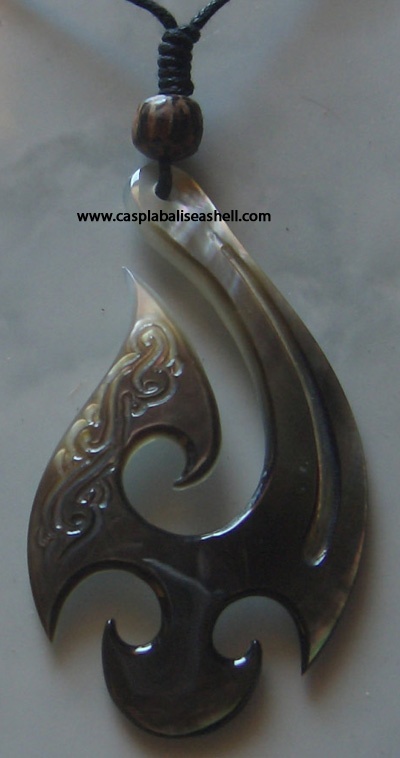 necklace carving style